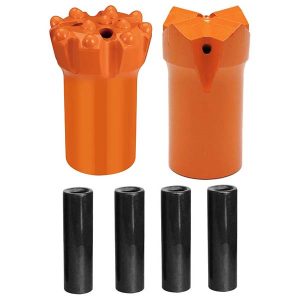 Końcówka z gwintem R32 i przyciskiem cofania