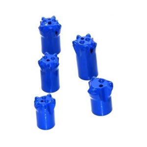 Guzik z gwintem T38 i obniżonym środkiem